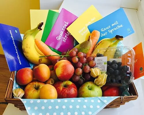 Obstkorb mit Lernkarten